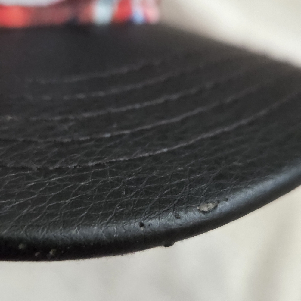 Marvel OS Captain America Shield Snapback Cap - Picture 7 of 8